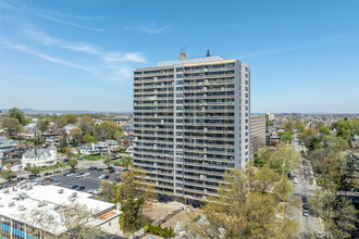 Carlton Tower in Passaic, NJ - Building Photo - Building Photo