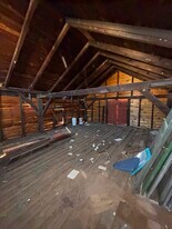 10 Mine St, Unit Barn Loft in Flemington, NJ - Building Photo