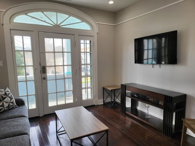 434 S Cortez St in New Orleans, LA - Building Photo - Building Photo