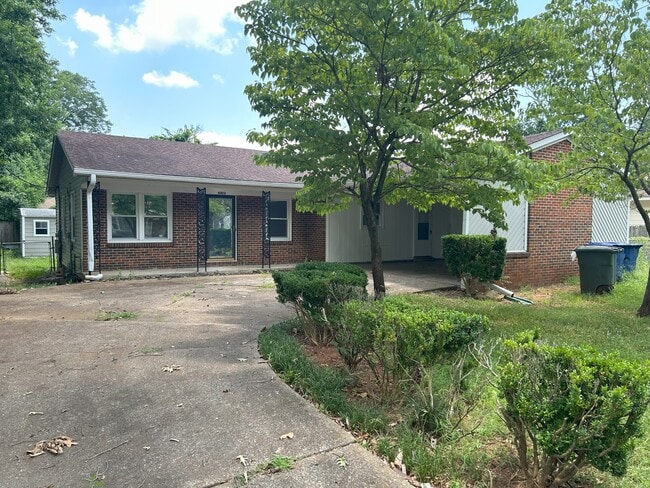 property at 4402 Millvale Dr SW