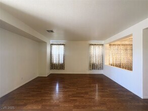 7611 Avila Beach Ave in Las Vegas, NV - Building Photo - Building Photo