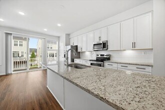 628 Bushwood Alley in Charlottesville, VA - Building Photo - Building Photo