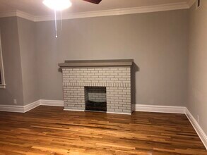 5010 N Sawyer Ave in Chicago, IL - Building Photo - Building Photo