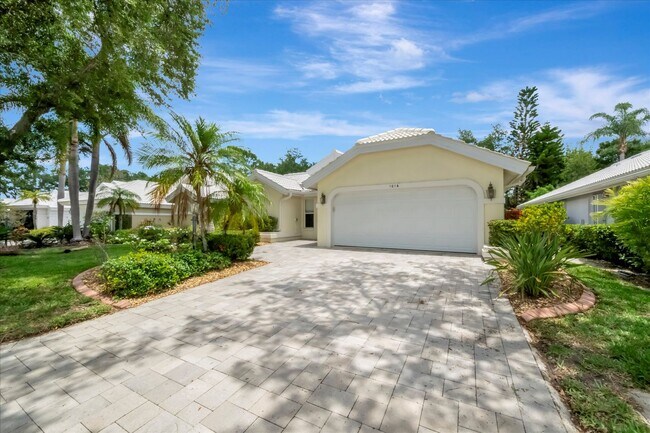 1016 Harbor Town Dr