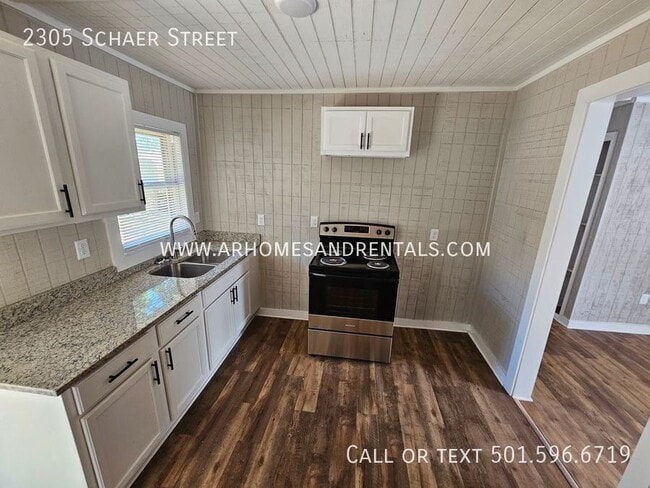 2305 Schaer St in North Little Rock, AR - Building Photo - Building Photo