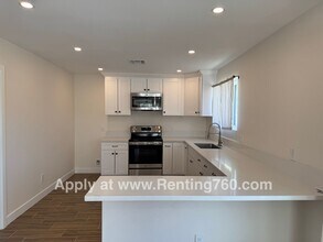 56949 Campanula St in Yucca Valley, CA - Building Photo - Building Photo