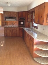 Room in House on Pleasant Hill Rd in Lawrenceville, GA - Foto de edificio - Building Photo