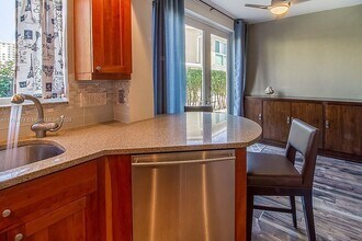 5400 N Ocean Blvd in Lauderdale-by-the-Sea, FL - Building Photo - Building Photo