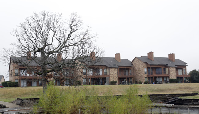 Cedar Creek Lake Waterfront in Malakoff, TX - Building Photo - Building Photo