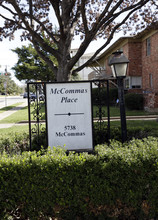 McCommas Place in Dallas, TX - Building Photo - Building Photo