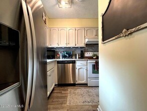 940 Linden Rd in Pinehurst, NC - Foto de edificio - Building Photo