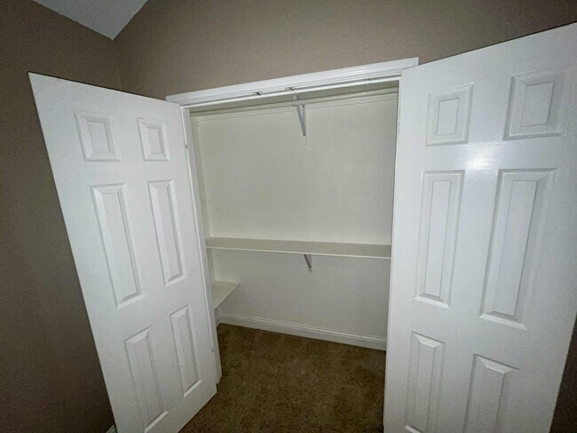6812 Edgefield Dr in Denton, TX - Building Photo - Building Photo