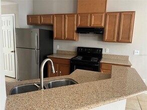 8921 Newmarket Dr in Windermere, FL - Building Photo - Building Photo