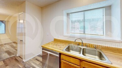 2438 Kimberly Dr in Garland, TX - Building Photo - Building Photo