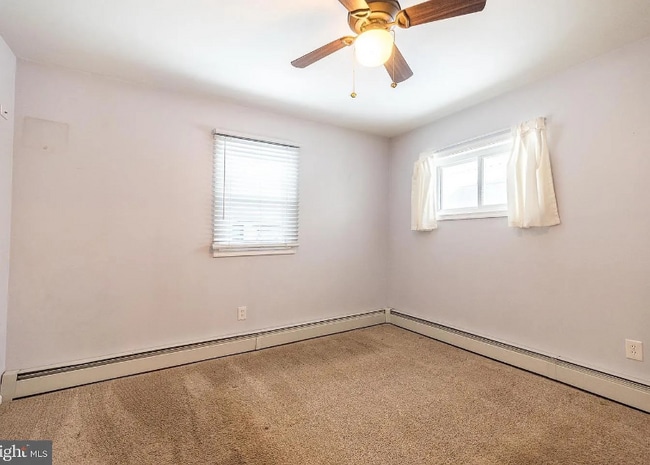 2862 Nautilus Rd in Philadelphia, PA - Building Photo - Building Photo