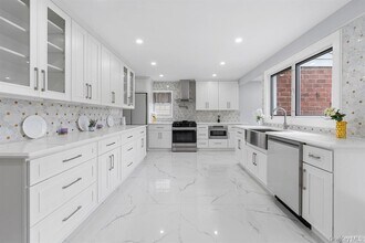 2754 Natta Blvd in Bellmore, NY - Building Photo - Building Photo