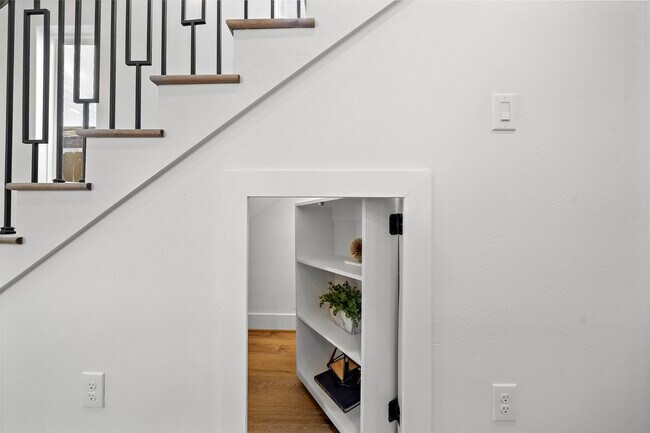 property at 406 E 33rd St