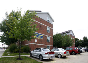 Brownstone Apartments in Akron, OH - Building Photo - Building Photo