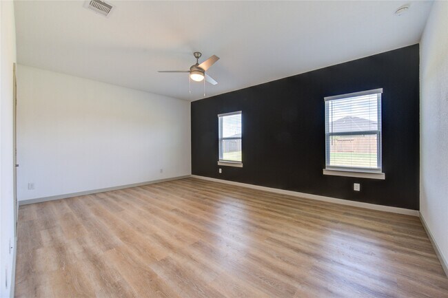 property at 29631 Ella Larchmont Ct