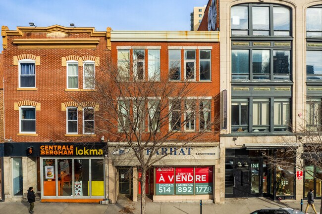 3461-3463 Saint-Laurent in Montréal, QC - Building Photo - Building Photo