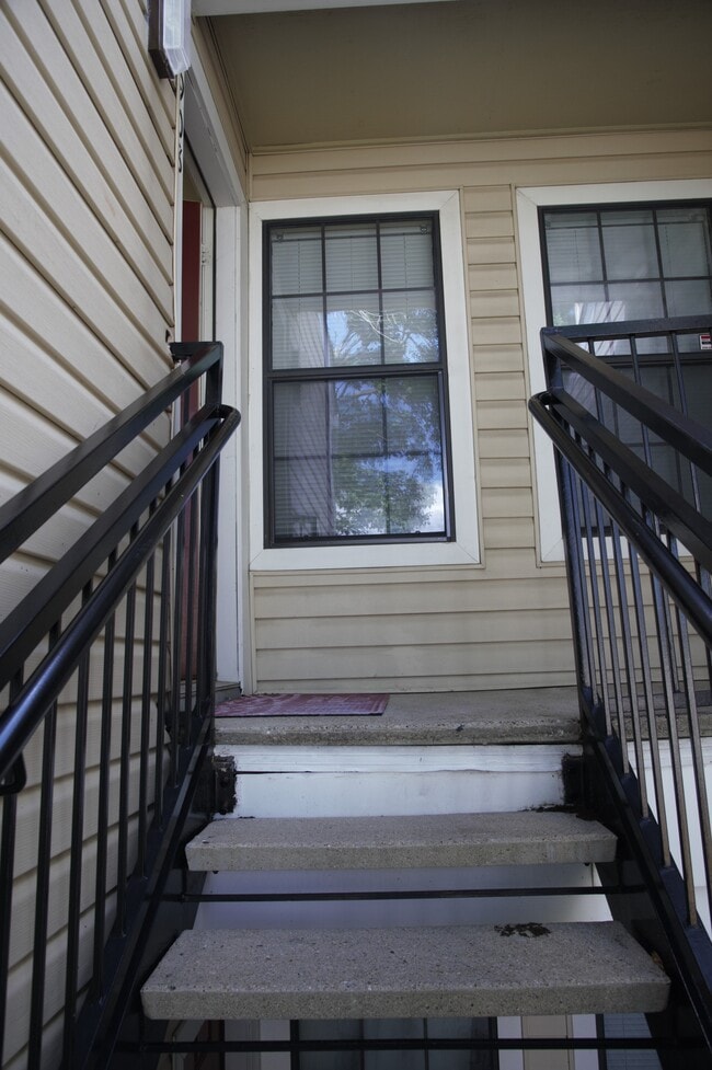 2750 Holly Hall St, Unit #908 in Houston, TX - Building Photo - Building Photo