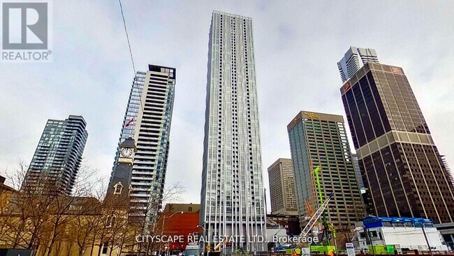 property at 1 Yorkville Ave