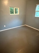 10437 Lord Dr in St. Louis, MO - Building Photo - Building Photo