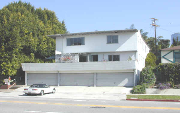 2026 S Beverly Glen Blvd in Los Angeles, CA - Building Photo