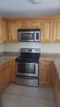 1740 Windorah Way in Royal Palm Beach, FL - Building Photo - Building Photo