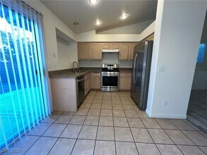1708 Eagle Peak Way in Las Vegas, NV - Building Photo - Building Photo