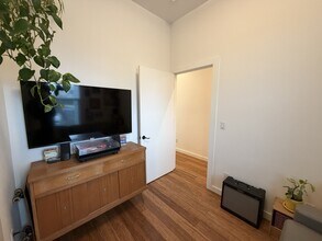 1134 Foothill Blvd in Oakland, CA - Building Photo - Building Photo