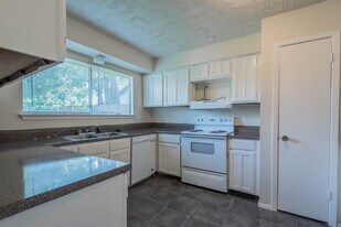 8314 Poplar Ridge Ln in Humble, TX - Building Photo