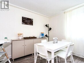 117 Hillsdale Ave E in Toronto, ON - Building Photo - Building Photo