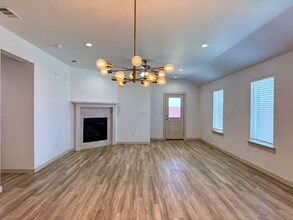 6919 56th St in Lubbock, TX - Building Photo - Building Photo