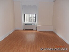 62 Boylston St in Boston, MA - Building Photo - Building Photo