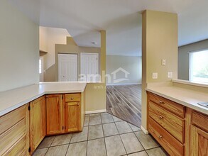 1441 Meadowsedge Ln in Carpentersville, IL - Foto de edificio - Building Photo