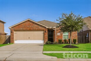 524 Red Dusk Paint Dr in La Marque, TX - Building Photo