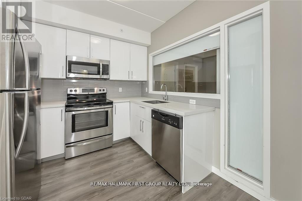 1291 Gordon St in Guelph, ON - Building Photo