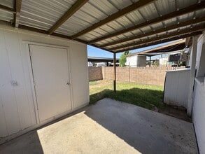 7122 W Coolidge St in Phoenix, AZ - Building Photo - Building Photo