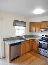 8938 Oakwood Way in Jessup, MD - Building Photo - Building Photo