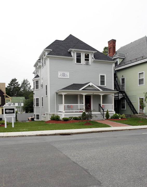 45 Lancaster St in Worcester, MA - Foto de edificio