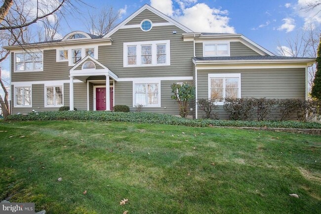26 Spiked Rush Ct in Montgomery, NJ - Building Photo - Building Photo