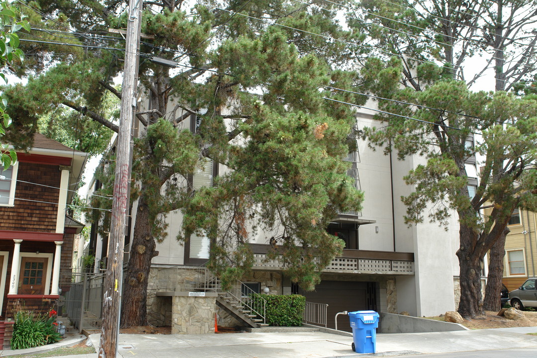 2315 Parker St in Berkeley, CA - Foto de edificio