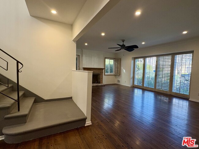 333 N Detroit St in Los Angeles, CA - Building Photo - Building Photo