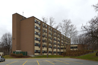 Riveredge Village Apartments in Providence, RI - Building Photo - Building Photo