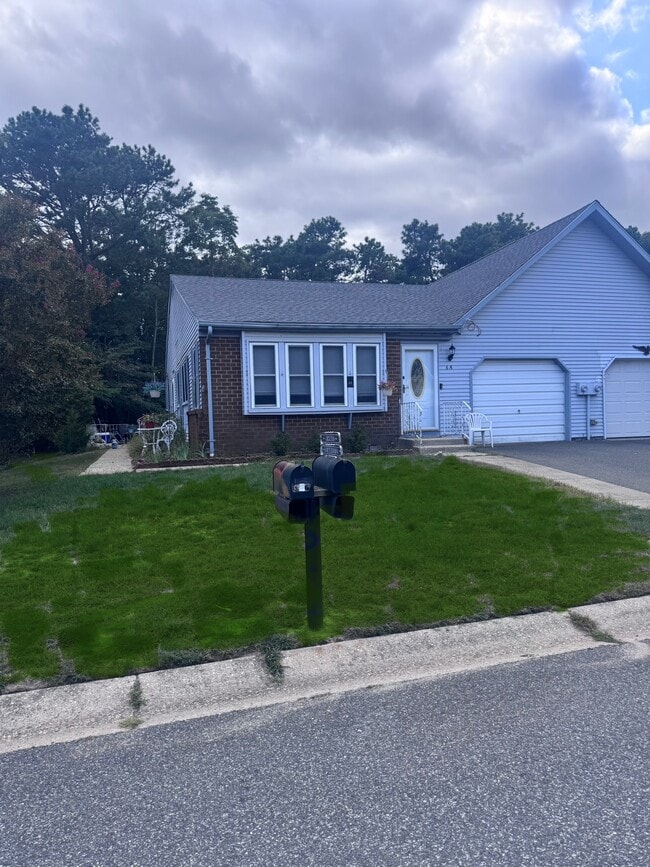 property at 6A Winthrop Pl