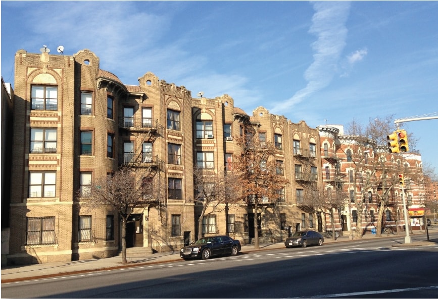 1613 Eastern Pky in Brooklyn, NY - Building Photo