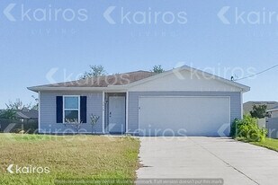 1618 NE 36th St in Cape Coral, FL - Building Photo