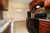 Bouse Apartment Homes in Belleville, IL - Building Photo - Interior Photo