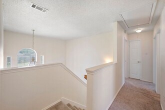 6917 Club Creek Dr in Fort Worth, TX - Building Photo - Building Photo